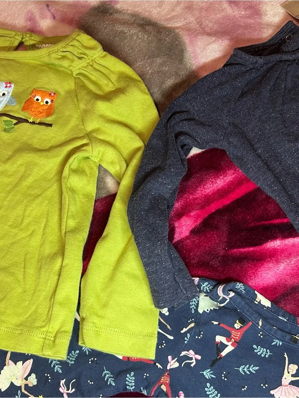 OshKosh Bgosh 2t 24